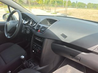 Peugeot 207 2008
