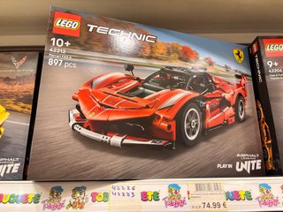 LEGO Technic Ferrari FXX K 42212