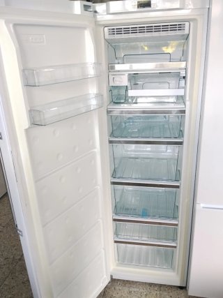 Congelador vertical blanco ARTICA