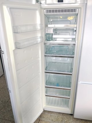 Congelador vertical blanco ARTICA