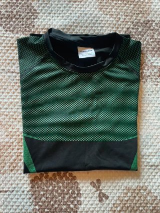Camiseta Gymshark Onyx Negra y Verde