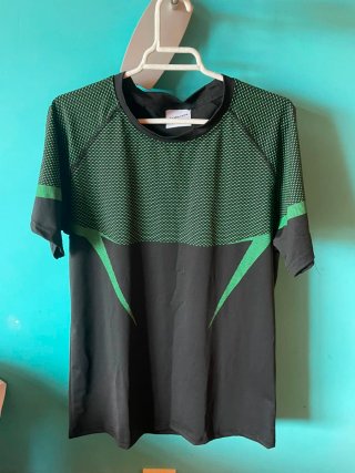 Camiseta Gymshark Onyx Negra y Verde
