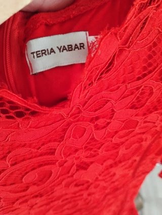 Vestido Teria Yabar Rojo Encaje