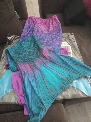 Cola Sirena Niña con bikini talla 150 (9-10 años)