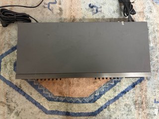 ECUALIZADOR JVC SEA12