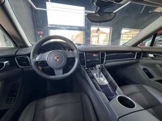 Porsche Panamera 2012