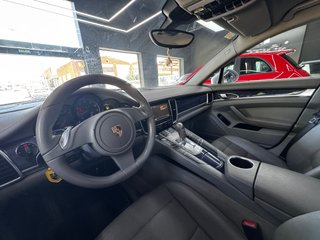 Porsche Panamera 2012