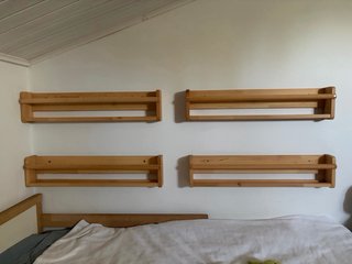 Cama Montessori y 4 Estanterías Madera