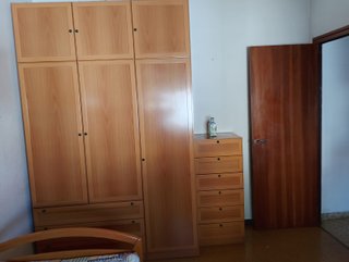 ALQUILER 3 HABITACIONES ESTUDIANTES O SANITARIOS