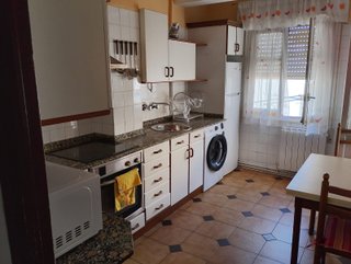 ALQUILER 3 HABITACIONES ESTUDIANTES O SANITARIOS