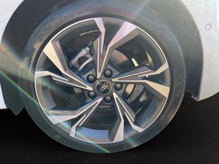 Audi A3 2025 30 tfsi Stronic Sline