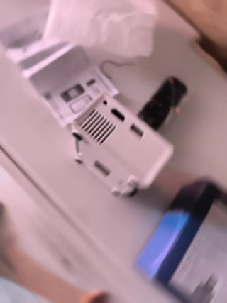 Proyector LED Portátil