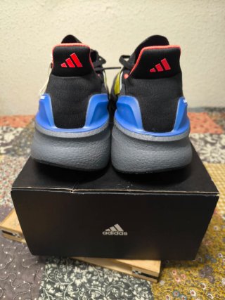 Adidas Ultraboost x5 Zapatillas Negras y Amarillas