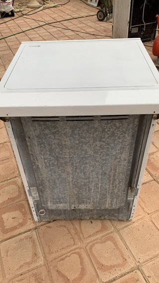 Cocina de gas butano blanca