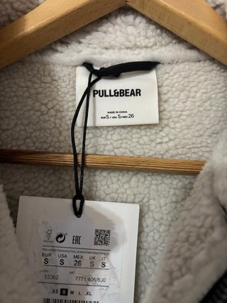Chaleco efecto piel borrego Pull&Bear