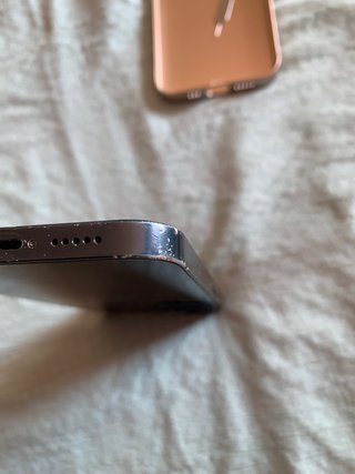 iPhone 13 Apple