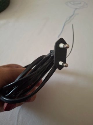 Cable de alimentación negro