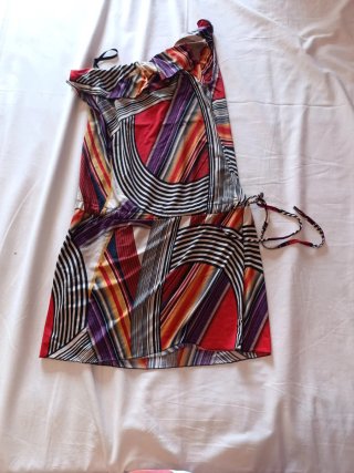 Vestito monospalla fantasia