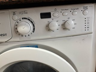 Lavadora Indesit 6kg 1000rpm A++