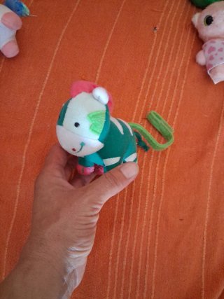 Pack 6 mini peluches unicornio, dragón, gato