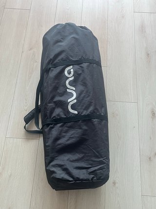 Cuna de viaje Nuna Sena con bolsa