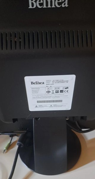 Monitor Belinea Plata y Negro