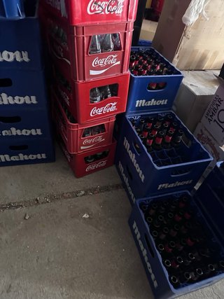 Lote 70 Cajas botellines de cristal+Barra plegable