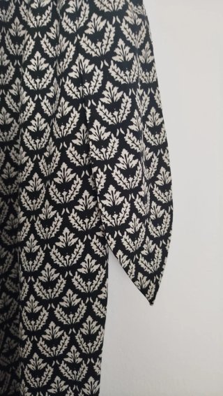 Pantalones estampados blanco y negro