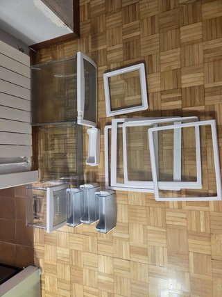 Cajones y baldas de frigorífico