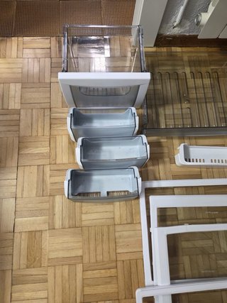 Cajones y baldas de frigorífico