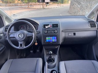 Volkswagen Touran 2012