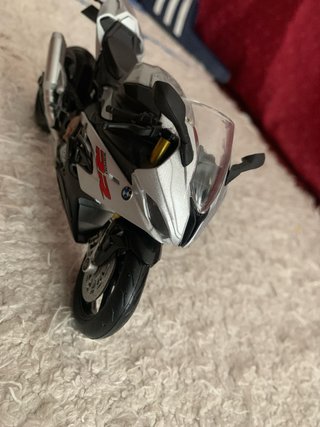 Maqueta Moto BMW S1000RR Precio negociable