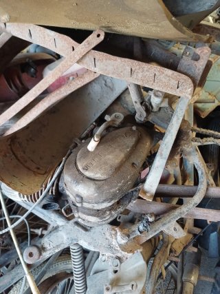 Piezas de moto clásica y recambios
