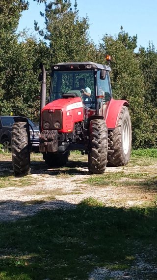 Tractor Massey Ferguson 5465