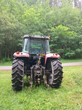 Tractor Massey Ferguson 5465