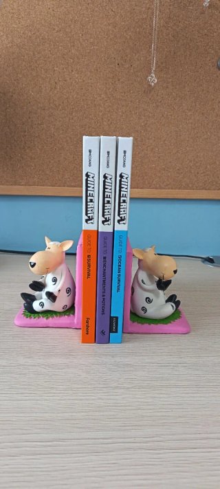 Sujetalibros de vacas decorativos