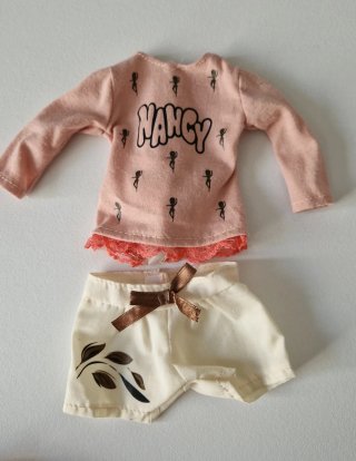 Lote ropa muñeca Nancy