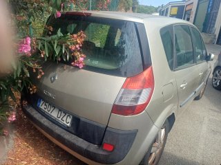 Renault Scenic 1.4cc avería centralita 2006 am C