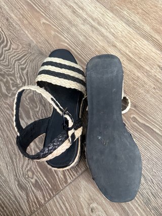Sandalias SixSeven Plataforma Rayas Beige/Negro