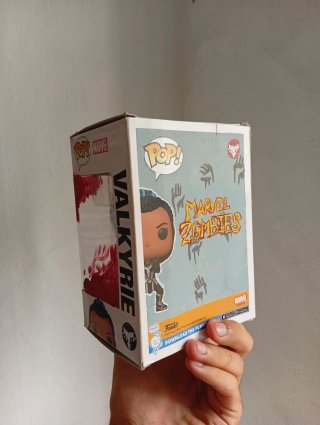 Funko Pop Marvel Zombies Valkiria Custom