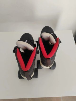 Patines Oxelo Talla 45 con bolsa más coderas