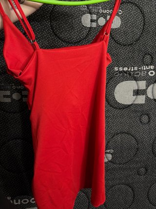 Vestido rojo fiesta drapeado