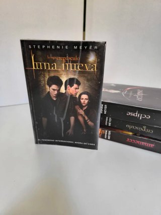 Libros saga crepúsculo