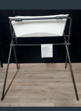 Bañera para bebé con soporte
