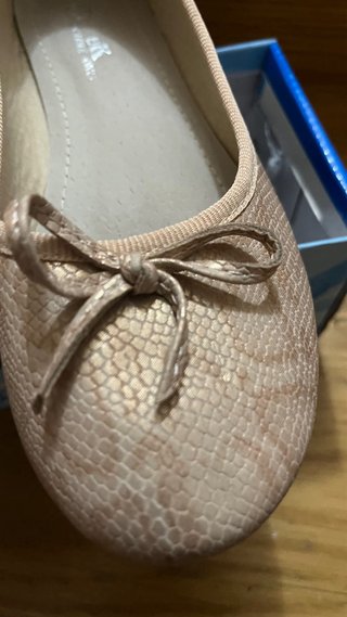Zapatos bailarina niña estampado animal rosado