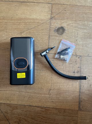 Bomba de aire portátil recargable