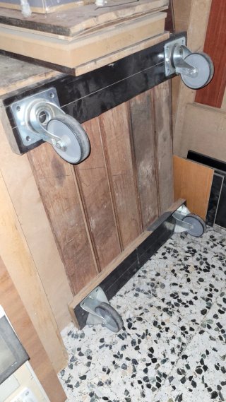 Tablas y listones de madera