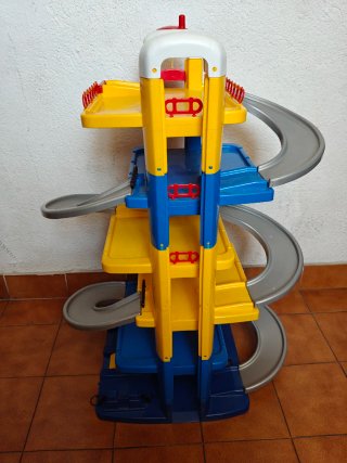 Parking MOLTO 6 plantas