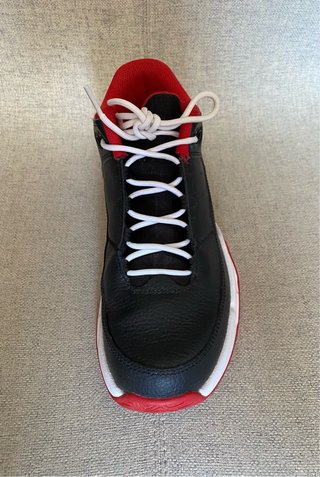 Zapatillas Nike Jordan Max Aura 3 (Negras y Rojas)