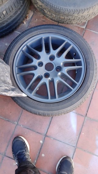 Llantas Ford Fiesta 15' (4 unidades)